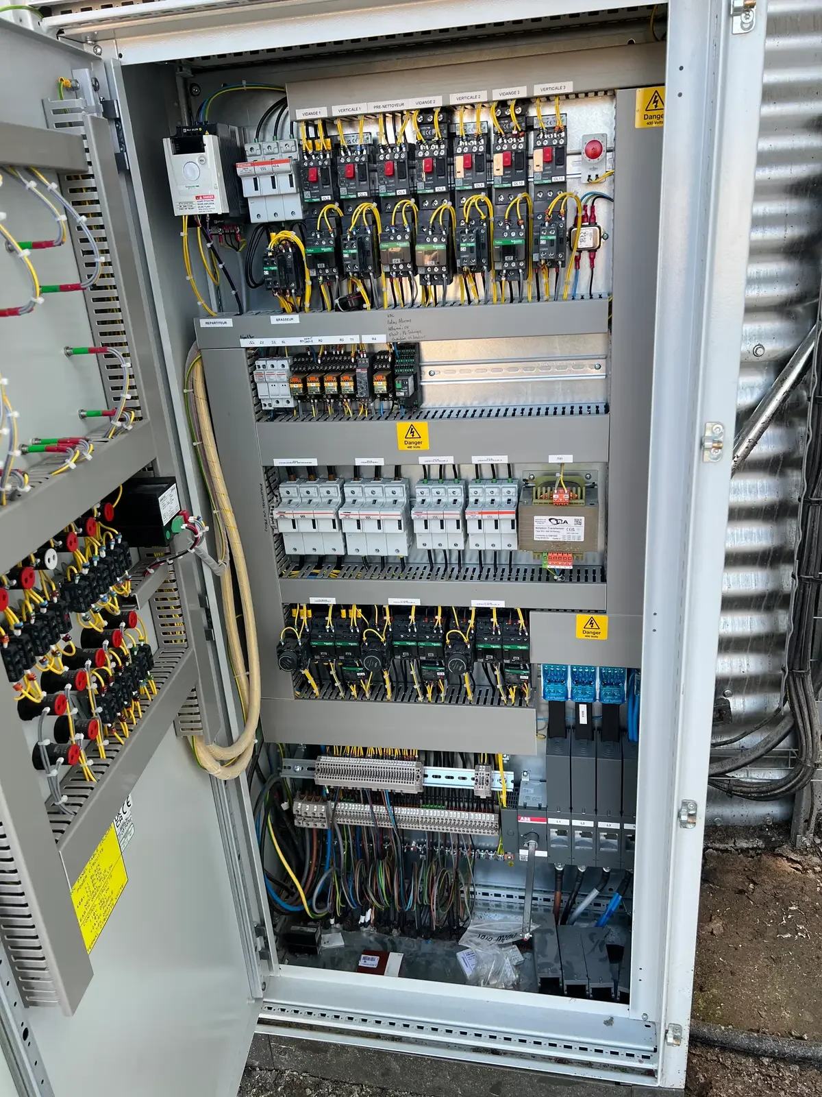 Dépannage d’urgence : armoire de commande